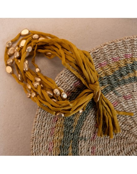 Gargantilla Tubos Tela Bolas Metal Mostaza | Beltop Brand