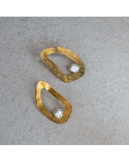 Pendientes Dorado Mate con Perla Blanca