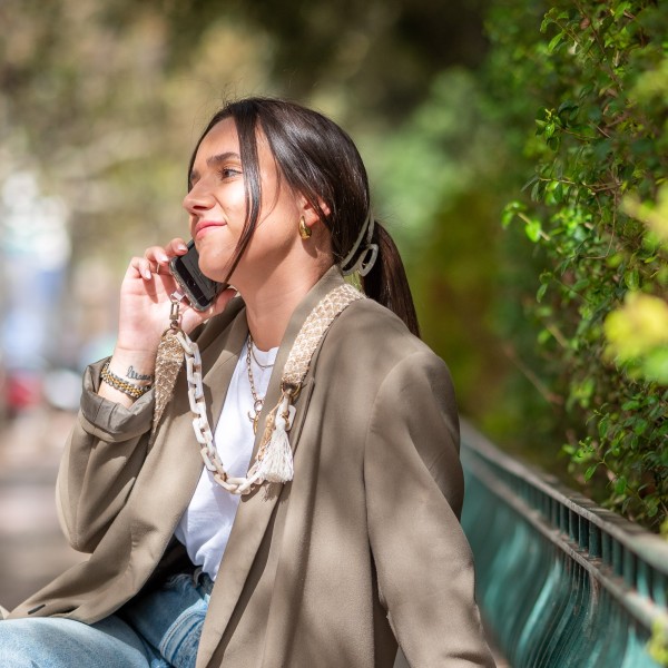 Modelos Únicos de Cuelga-móviles en Tonos Originales y Sofisticados | Beltop