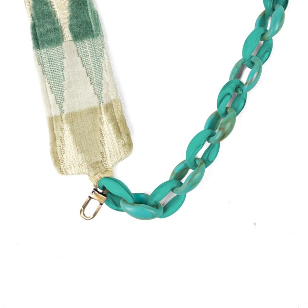 Descubre los Cuelga-móviles Más Elegantes y Exclusivos de Tela | Beltop