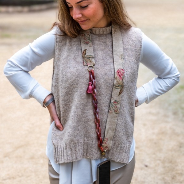 Descubre los Cuelga-móviles Más Elegantes y Exclusivos de Tela | Beltop