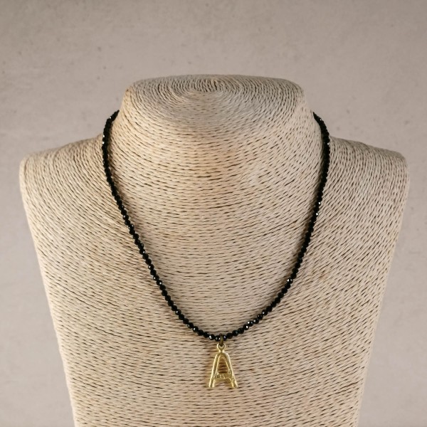 Gargantilla piedra negra con inicial | Beltop