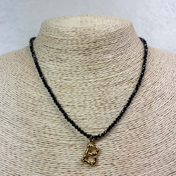 Gargantilla piedra negra con inicial | Beltop