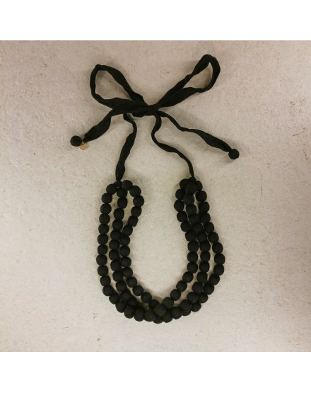 Gargantilla tres vueltas bolas revestidas negro - Moneda