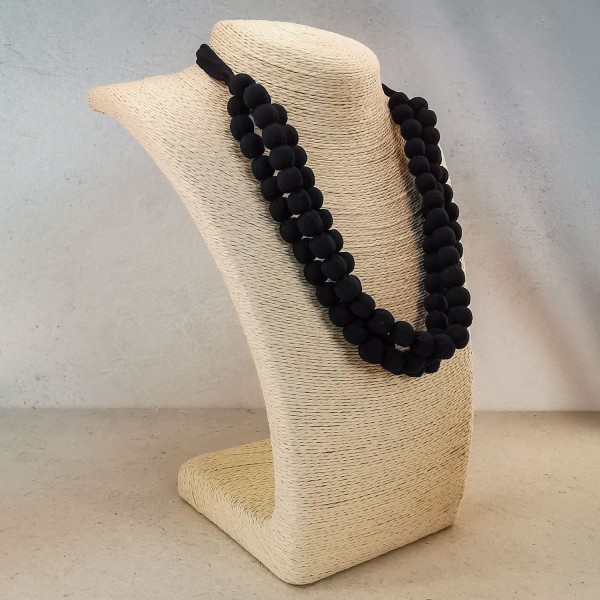 Gargantilla tres vueltas bolas revestidas negro - Moneda